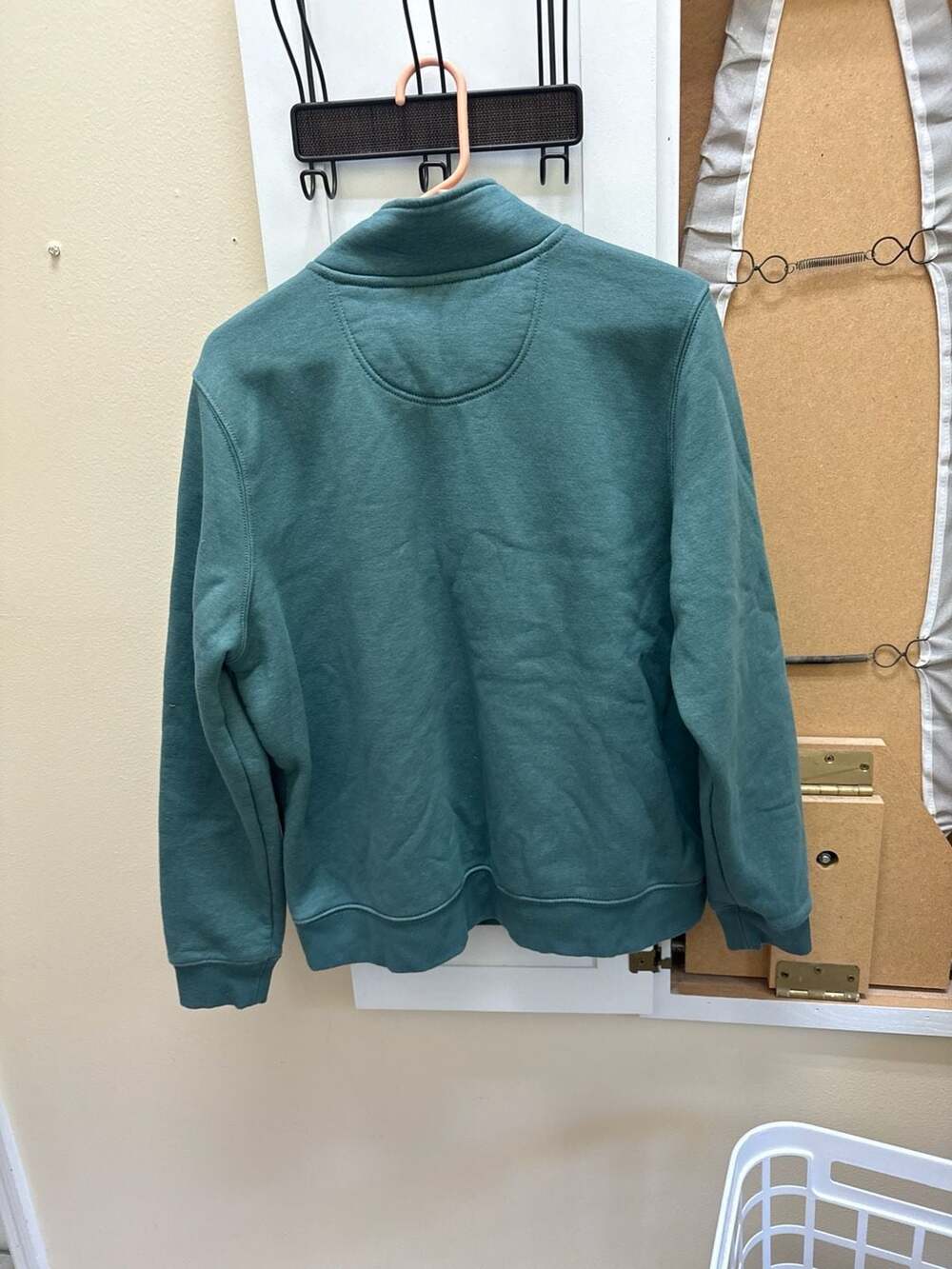 Carhartt Women's Relaxed Fit Quarter-Zip Sweatshirt in Heather Jade - Picture 3 of 3